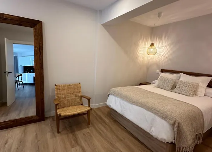 Outside Corner - Lavalle Apartment Santander